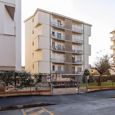 Апартаменты Pisa Quiet And Bright Flats With Balcony Экстерьер фото